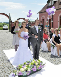 Dar při prvním sňatku člena